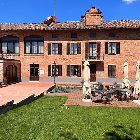 Bed and Breakfast Cascina La Badia Montegrosso dʼAsti Esterno foto