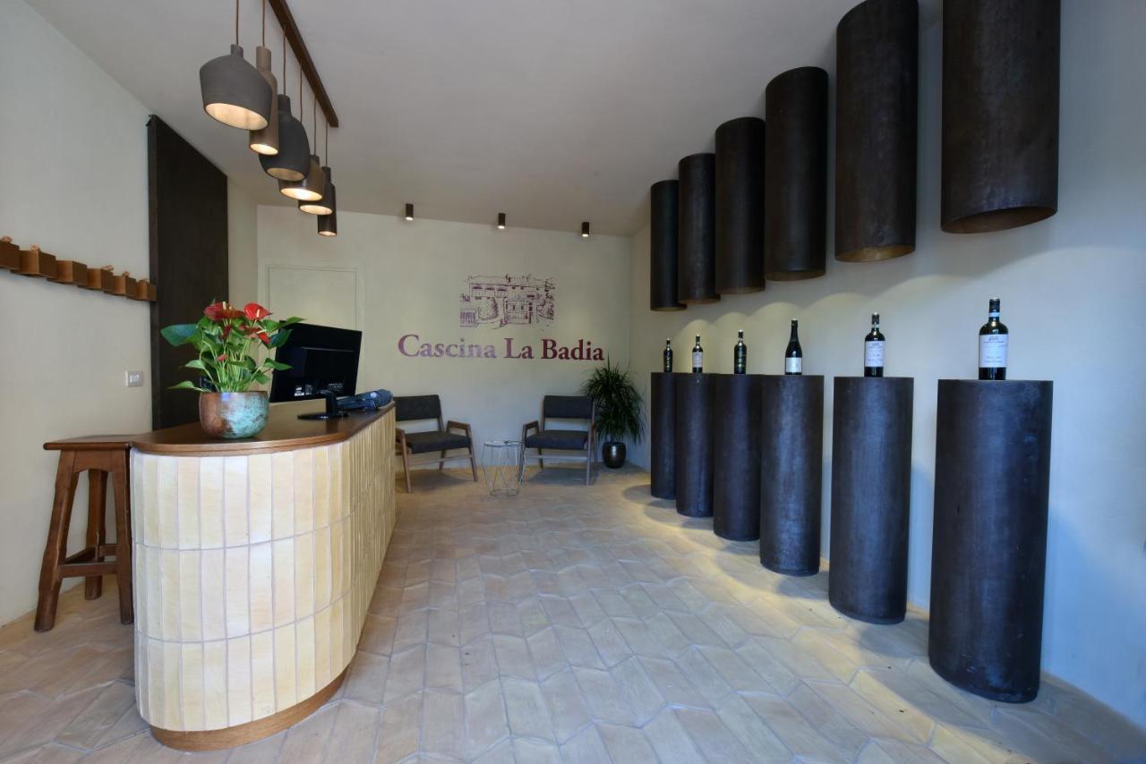 Bed and Breakfast Cascina La Badia Montegrosso dʼAsti Esterno foto